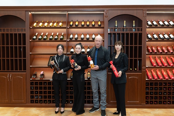 想做红酒生意怎么选择加盟的品牌？
